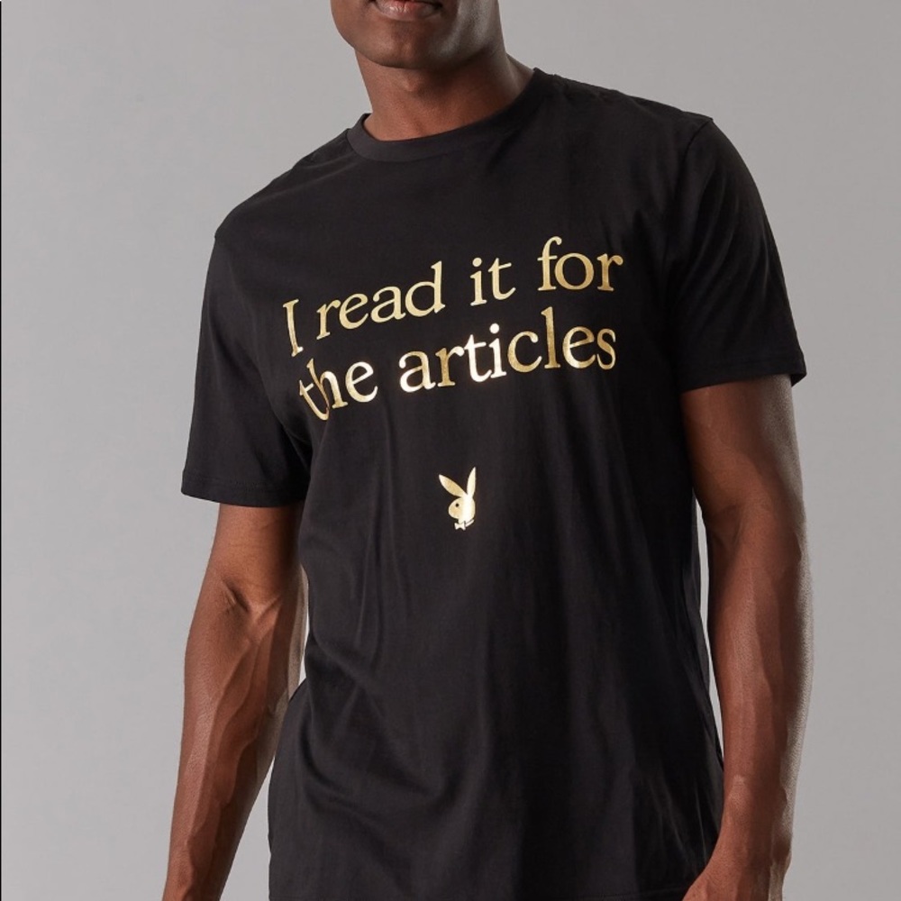 Brand new in packaging supercute t-shirt that says “I read it for the articles”